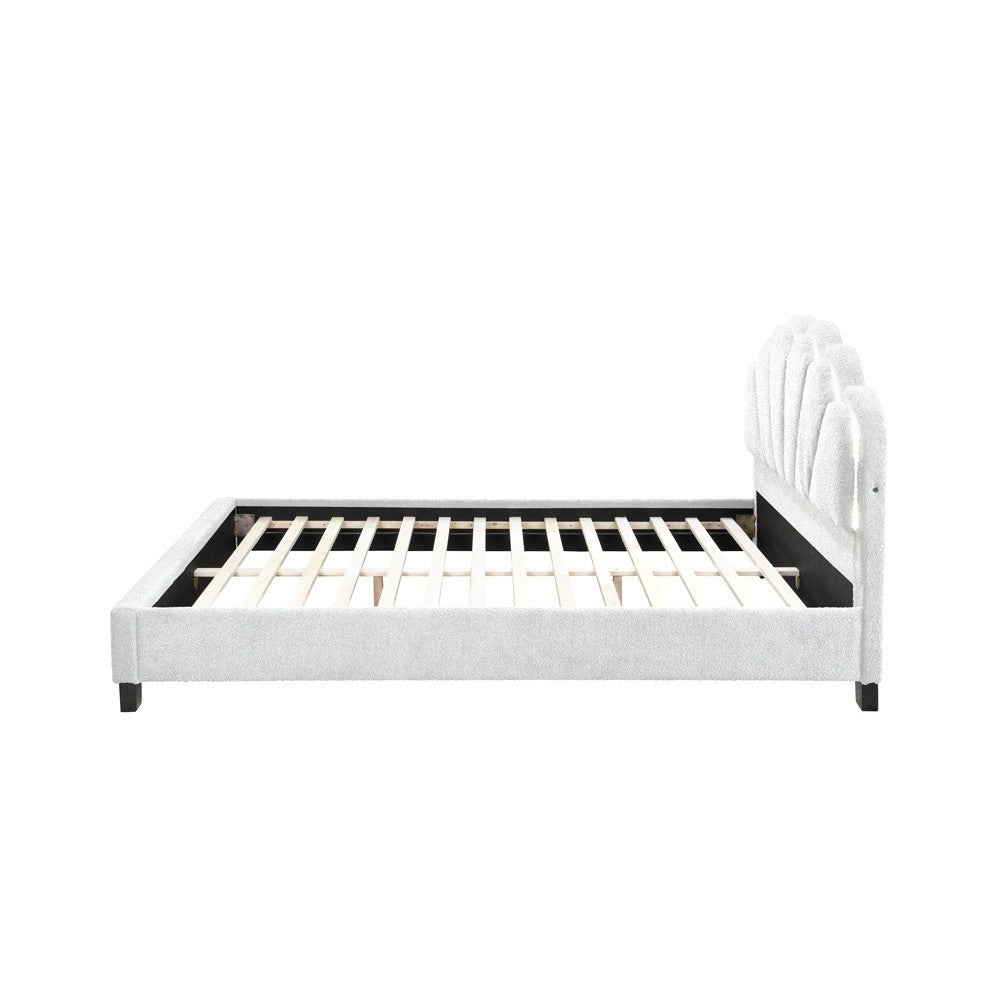 Pat tapitat Comfort 2 cu LED,140X200 cadru din lemn cu somiera fixa, culoare Crem